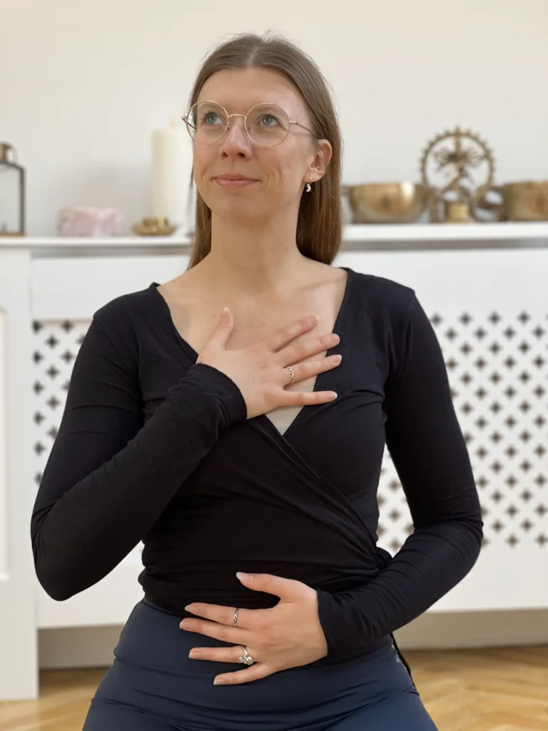 yogalærer på Frederiksberg hos Ro Terapi og Yoga